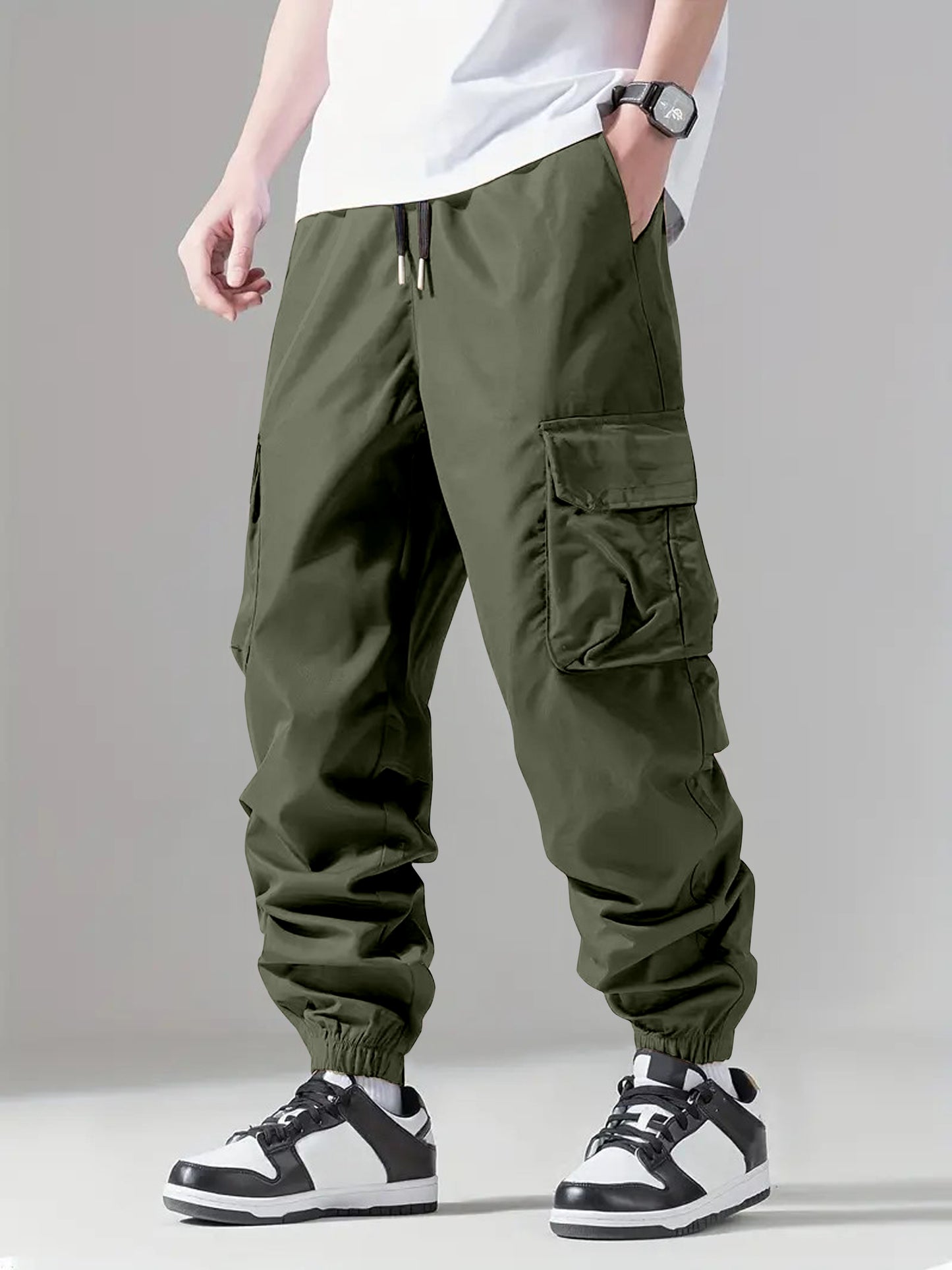 Men's Regular Fit Cotton Cargo Pants with Multiple Pockets